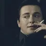 holding_nothing